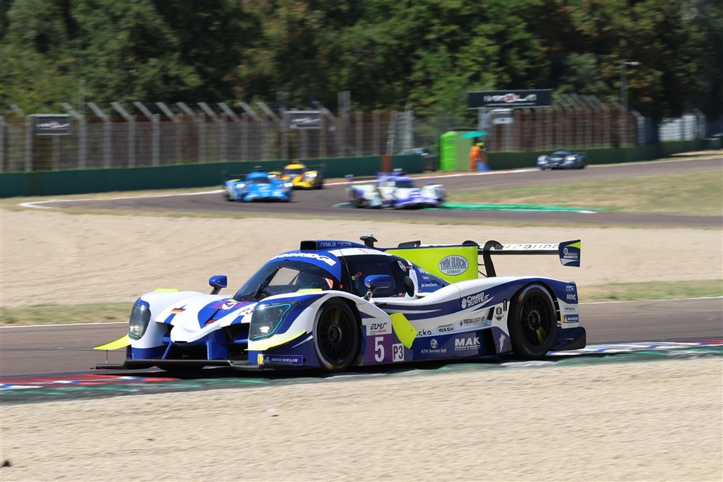 Mikkel Gaarde Pedersen ankommer til Spa-Francorchamps i den førende bil i ELMS-serien.
(Foto: JJ Media)